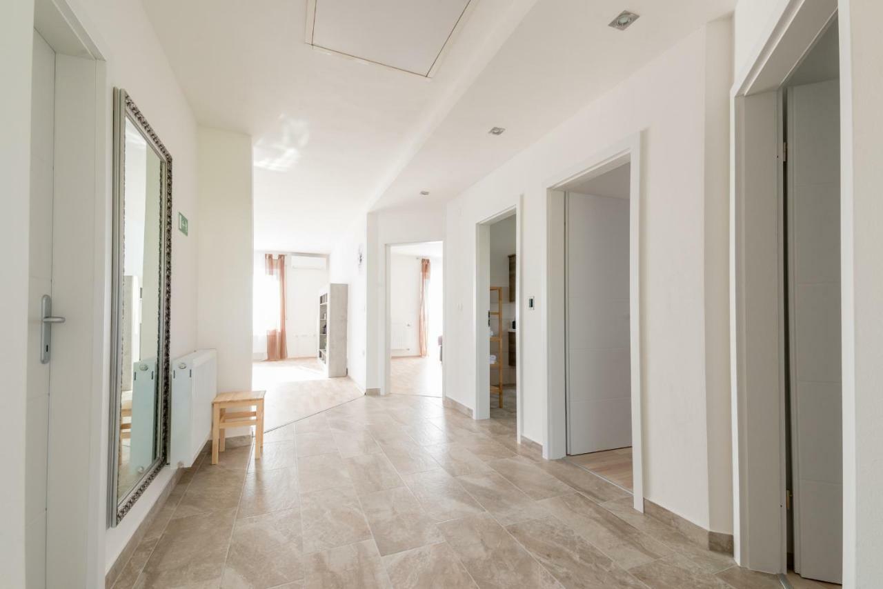 Ferienhaus Bucic Buje Esterno foto