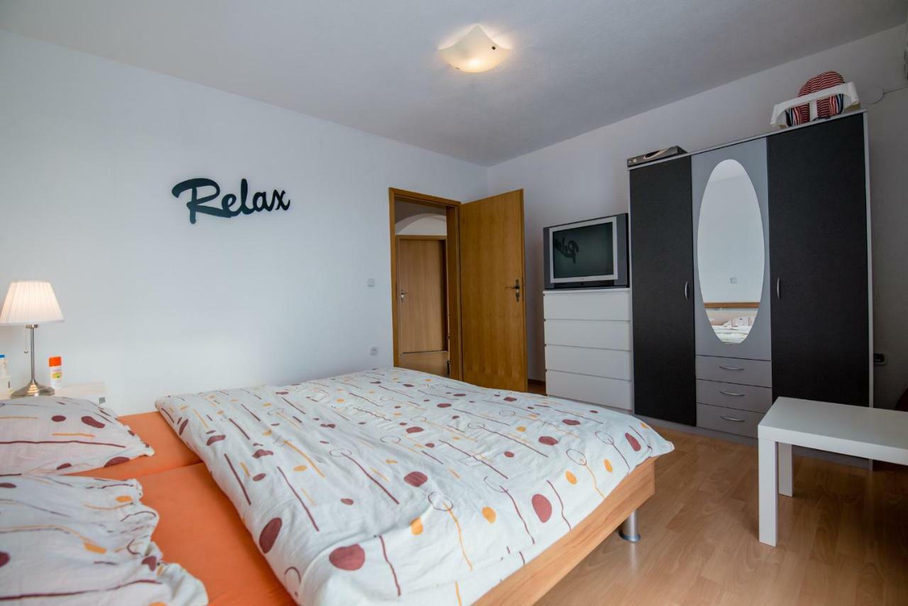 Ferienhaus Bucic Buje Esterno foto